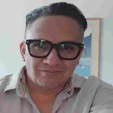 Ozelyt Buyer David M